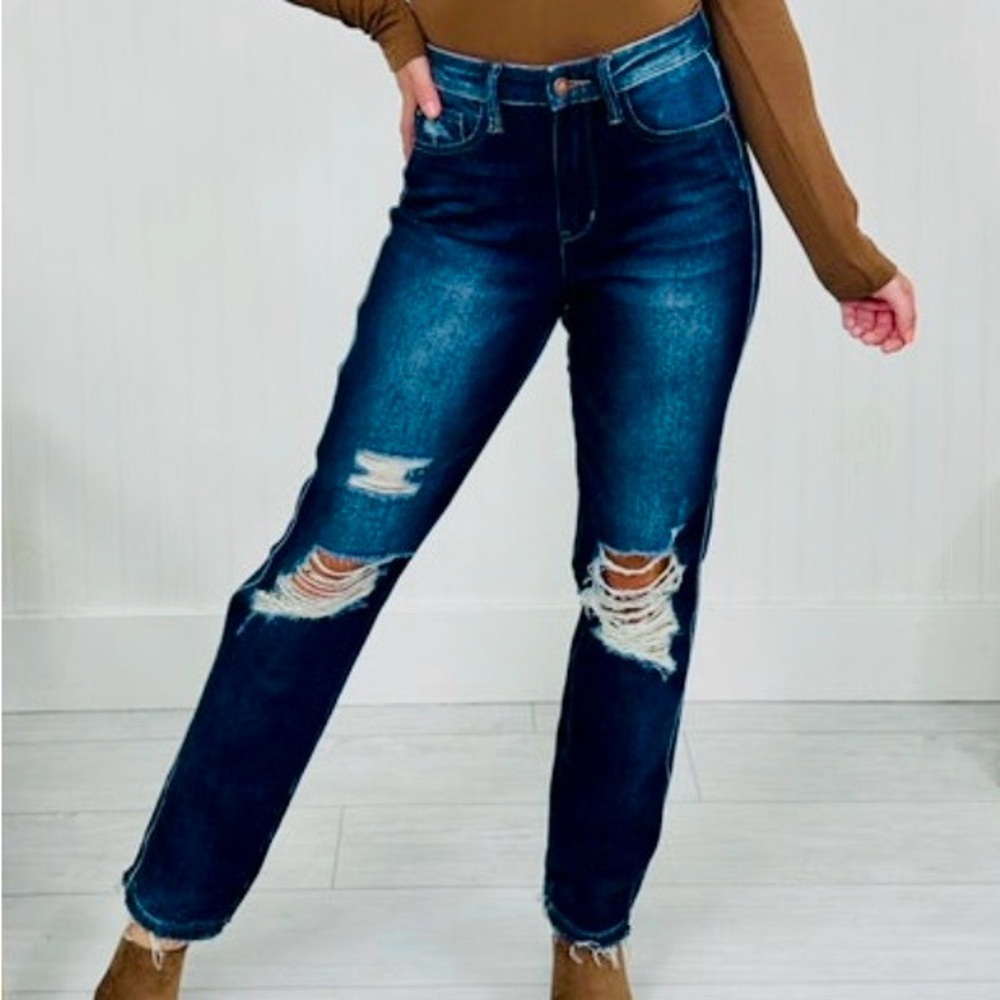 Judy Blue sz 9/29 Distressed Dark Blue Jeans